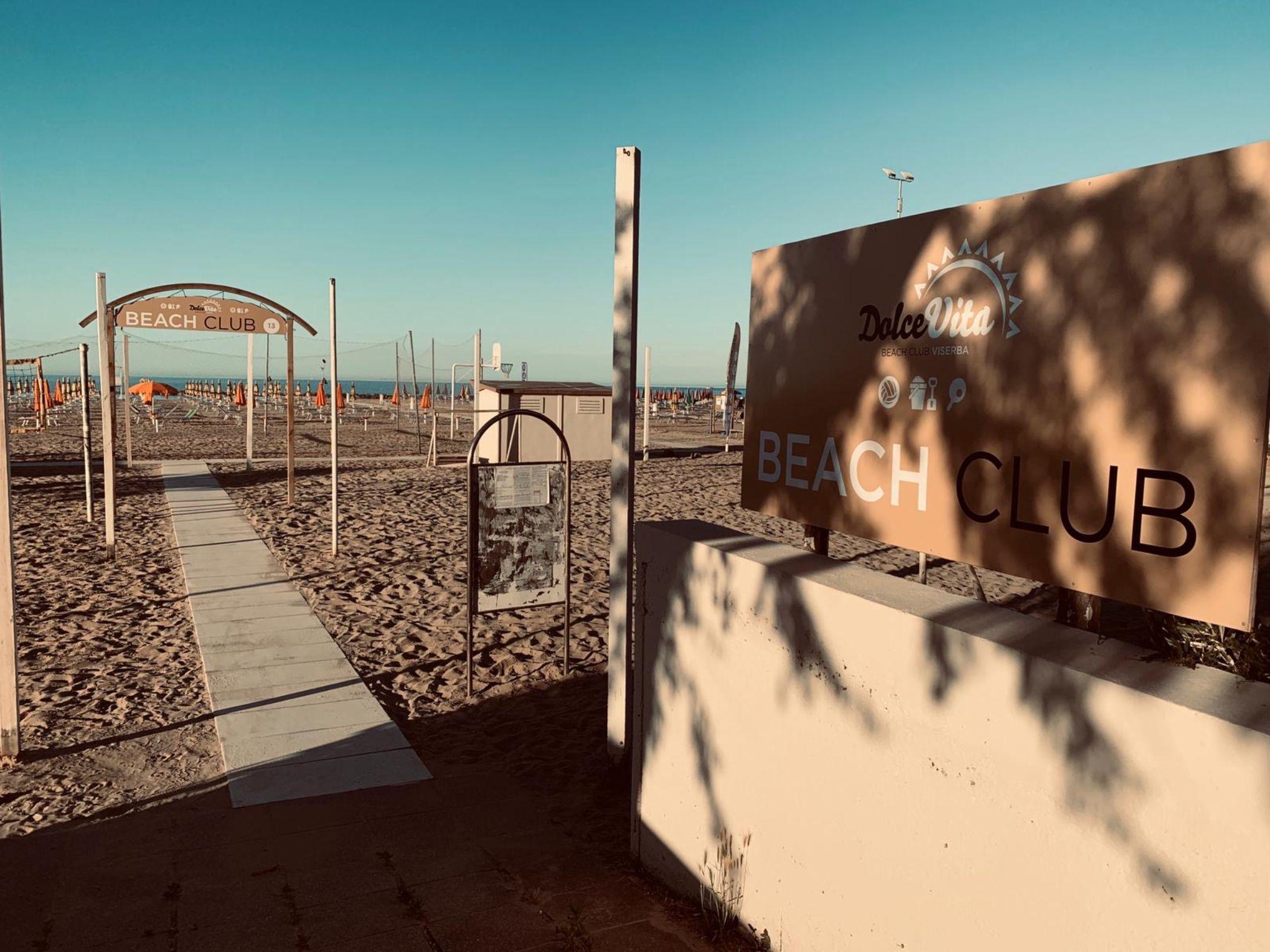 Club Del Sole Rimini Family Resort Esterno foto